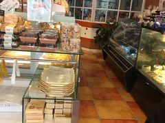 面包甜点陈列柜-红宝石蛋糕(联通路店)