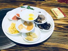 -阿婆情腊排骨火锅(金虹路店)