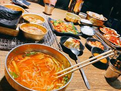 -鑫釜山海鲜烧烤(鑫丰国际店)