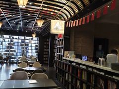 店内环境-钟书阁(松江泰晤士小镇店)