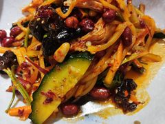 -青瓦餐厅·生鱼片·韩园烤肉(西塔店)