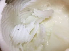 -志龙皇冠吃货椰子铺