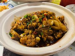 -鄱阳湖·江西小炒·瓦罐煨汤(五道口店)