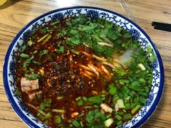 -陇上全荟兰州传统牛肉面(延吉路店)