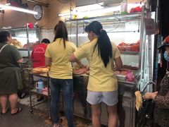 -Bánh Mì Huynh Hoa