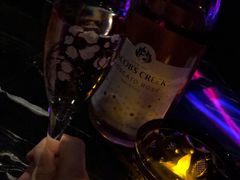 -大连君悦酒店 · VIVA(星海广场店)