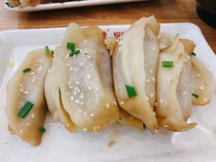 -小姜锅贴(凤凰街店)