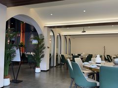 -何适山庄 ·可团建(水长城P2停车场店)