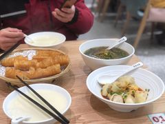 -弄堂咪道-饭香·面香·馄饨香(汇锦广场店)
