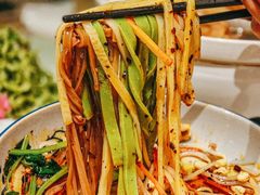 -江城小馆陕南妈妈菜·全球旅行餐厅(钟楼店)