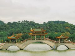 -星湖旅游景区七星岩