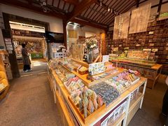 -猫的天空之城概念书店(苏州平江店)