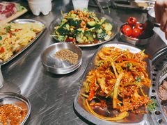 -马路牙子烧烤音乐酒馆(望京店)