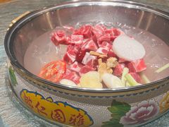 -娜仁图雅蒙古美食村(33小镇店)