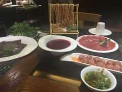 -重庆德庄火锅(体育中心店)