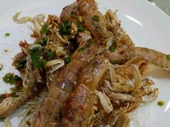-粤盛海鲜平价店(洛溪食街店)