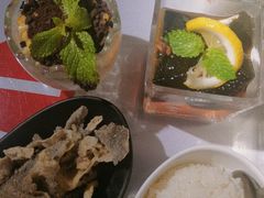 焦糖双色冰粉-鱼酷活鱼烤鱼(昆明路店)