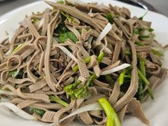 -溢心园香河肉饼总店