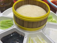 -王朝大酒店徐汇店-地面停车场