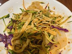 -那家老院子东北菜·饺子·小鸡炖蘑菇(艳华街店)