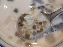 -文昌邓记清补凉(西沙路店)