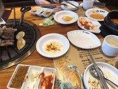 -万兴佳烤肉·长白山老味道(宏泰广场店)