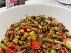酸豆角炒鸡胗-新新湘菜馆(新中街二条店)
