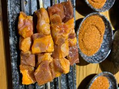 -喝丢一只鞋·东北烤肉·烧烤·铜火锅(童卫路店)