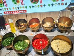 -鲜吃为尚.鲜切牛肉海鲜自助火锅(新塘万达广场店)