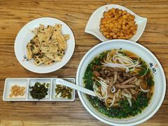 -湘人龙记老长沙米粉(鸟巢店)