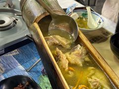 -刘姐啤酒鱼民族演艺餐厅(西街总店)