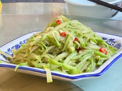 -荥清饭店