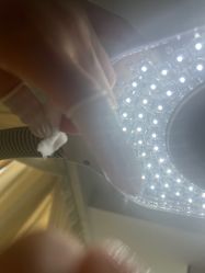 -荟草堂专业祛痘修护中心