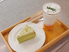 -魔方城市书房(中街益田店)
