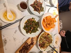 -关东小磨东北菜(漕河泾印象城店)