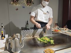 -法式利昂铁板烧主题餐厅(唐山爱琴海店)