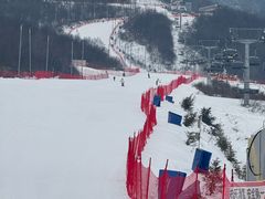-鳌山滑雪度假区