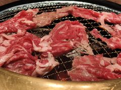 -蚂蚁洞·烤肉大营地(上海静安大悦城店)