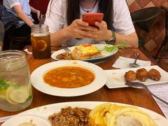 -玛格萝妮比萨屋(四平店)