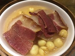 -新梅华·茶点餐厅(欧尚店)