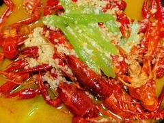 -沪小胖小龙虾(淮海中路旗舰店)