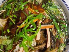 -镇南锅盖面馆(解放路店)