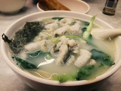 -明呈黄鱼面馆(斜土路店)