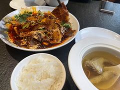 -万重锦·人文川菜馆(骡马市店)