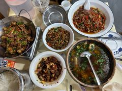 -笨罗卜浏阳菜馆(太平街店)