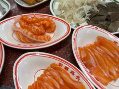 -四囍码头海鲜烧烤自助火锅(外滩南京东路悦荟广场店)