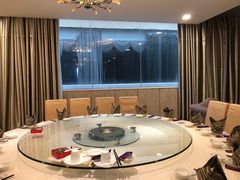 -御满江海鲜酒家(洛溪新城店)