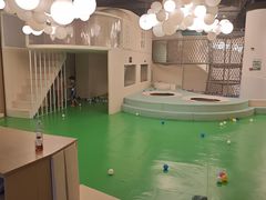 -涨巢·潮玩水疗局