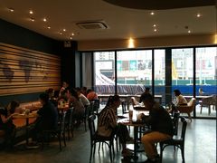 大堂-星巴克(洛阳中州路王府井店)