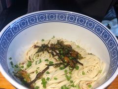 葱油拌面-沪西老弄堂面馆(定西路店)